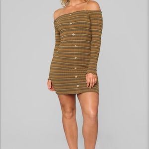 Mustard yellow/green dress